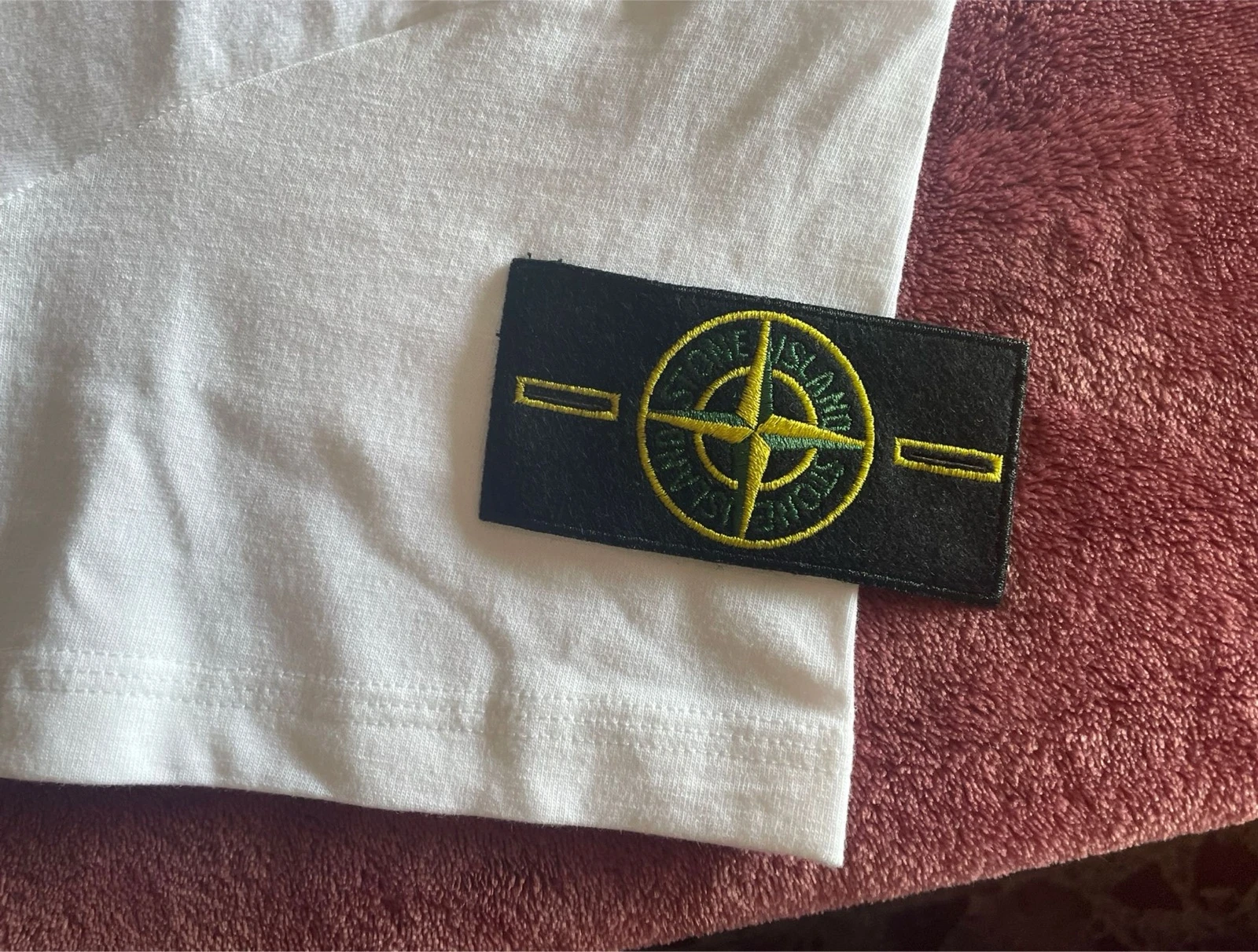 Ensemble Stone Island Blanc & Noir – Taille S – T-shirt + Short – Très bon état – photo 3